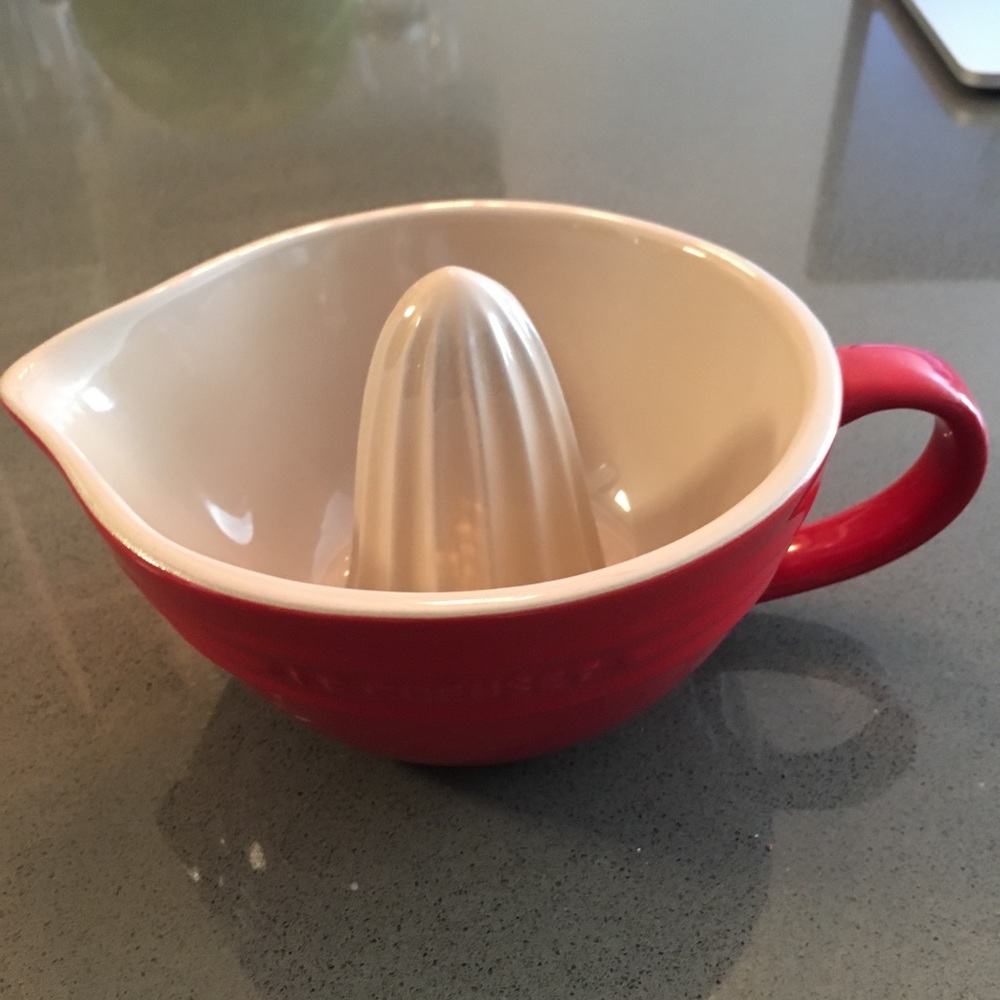 Le Creuset Citrus Juicer